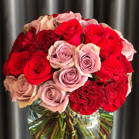 NUESTRO AMOR, ARREGLO FLORAL