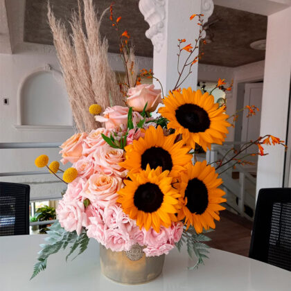 Q'ILLU, ARREGLO FLORAL