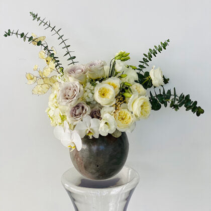 YURAQ, ARREGLO FLORAL
