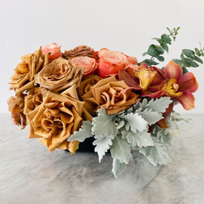 LA ROSE DORÉE, ARREGLO FLORAL